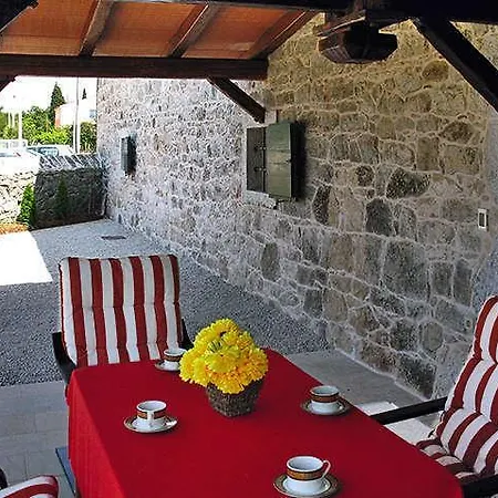 Veleniki Vrvari