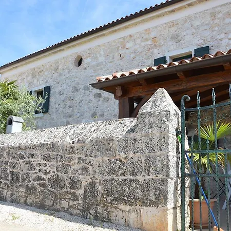 Veleniki Vrvari