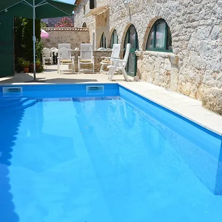 Villa Veleniki Vrvari